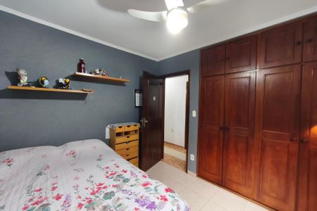 Casa à venda com 300m², 3 quartos e 3 vagasQuarto 2