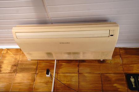 Casa para alugar com 1 quarto, 35m² em Jardim Vila Boa, Goiânia