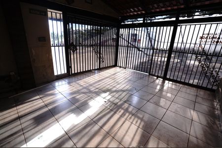 Casa para alugar com 1 quarto, 35m² em Jardim Vila Boa, Goiânia