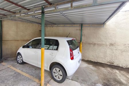 Apartamento à venda com 65m², 2 quartos e 1 vaga Apartamento à venda com 65m², 2 quartos e 1 vagaÁrea comum - Garagem