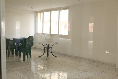 Apartamento para alugar com 59m², 2 quartos e sem vagaSalão de Festas