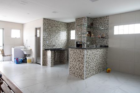 Casa à venda com 200m², 4 quartos e 2 vagas Casa à venda com 200m², 4 quartos e 2 vagasárea de serviço