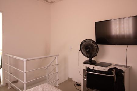 Casa à venda com 200m², 4 quartos e 2 vagas Casa à venda com 200m², 4 quartos e 2 vagasQuarto 3