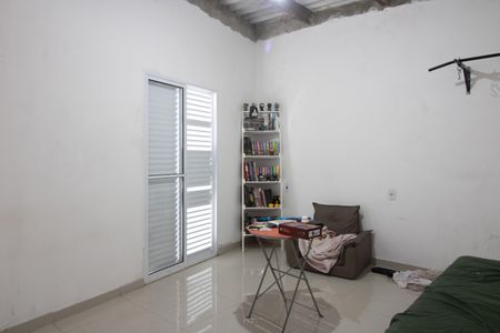 Casa à venda com 200m², 4 quartos e 2 vagas Casa à venda com 200m², 4 quartos e 2 vagasQuarto 4