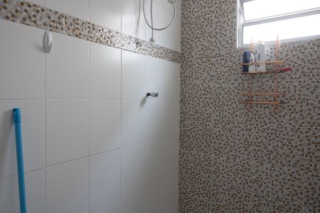 Casa à venda com 200m², 4 quartos e 2 vagas Casa à venda com 200m², 4 quartos e 2 vagasBanheiro 1