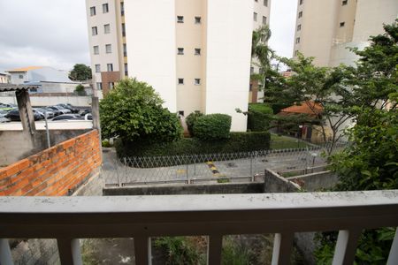 Casa à venda com 200m², 4 quartos e 2 vagas Casa à venda com 200m², 4 quartos e 2 vagasvaranda sala