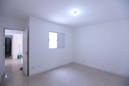 Casa para alugar com 100m², 2 quartos e 2 vagas Casa para alugar com 100m², 2 quartos e 2 vagasQuarto 1