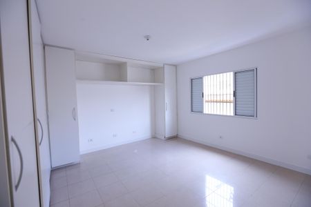 Casa para alugar com 100m², 2 quartos e 2 vagas Casa para alugar com 100m², 2 quartos e 2 vagasQuarto 2