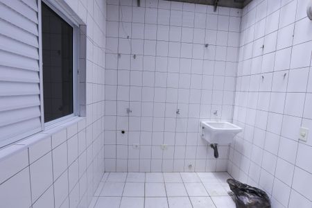 Casa para alugar com 100m², 2 quartos e 2 vagas Casa para alugar com 100m², 2 quartos e 2 vagasÁrea de Serviço