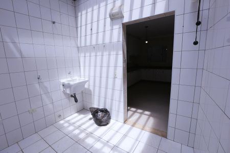 Casa para alugar com 100m², 2 quartos e 2 vagas Casa para alugar com 100m², 2 quartos e 2 vagasÁrea de Serviço