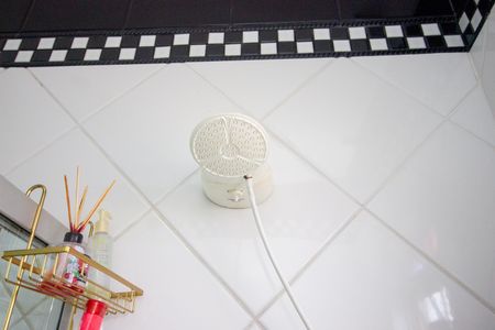 Casa à venda com 283m², 4 quartos e 4 vagasBanheiro Social