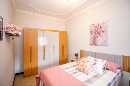 Casa à venda com 283m², 4 quartos e 4 vagasQuarto 1