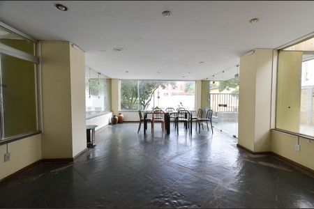 Apartamento para alugar com 72m², 2 quartos e 1 vaga Apartamento para alugar com 72m², 2 quartos e 1 vagaÁrea comum