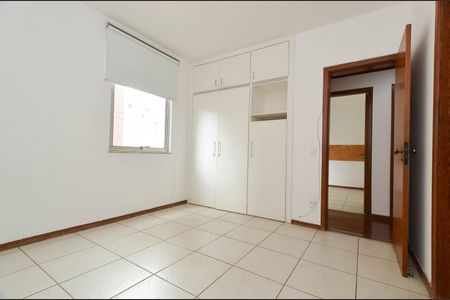 Apartamento para alugar com 72m², 2 quartos e 1 vaga Apartamento para alugar com 72m², 2 quartos e 1 vagaSuíte