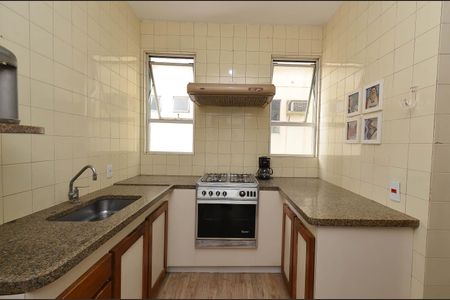Apartamento para alugar com 72m², 2 quartos e 1 vaga Apartamento para alugar com 72m², 2 quartos e 1 vagaCozinha