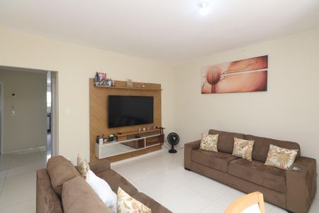 Casa à venda com 190m², 3 quartos e 3 vagasSala - Casa 1