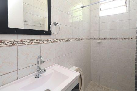 Casa à venda com 190m², 3 quartos e 3 vagasBanheiro - Casa 2