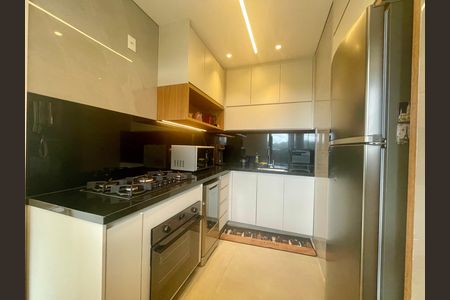 Apartamento à venda com 3 quartos, 116m² em Vila Das Flores, Nova Lima