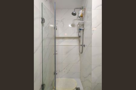 Apartamento à venda com 58m², 2 quartos e 1 vaga Apartamento à venda com 58m², 2 quartos e 1 vagaBanheiro Corredor