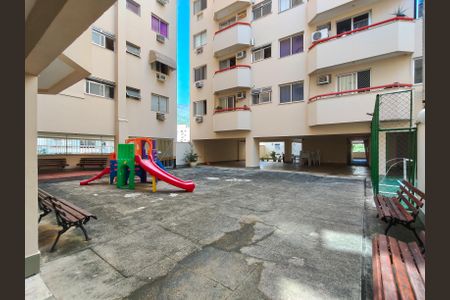 Apartamento à venda com 58m², 2 quartos e 1 vaga Apartamento à venda com 58m², 2 quartos e 1 vagaÁrea comum - Playground