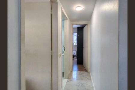 Apartamento à venda com 58m², 2 quartos e 1 vaga Apartamento à venda com 58m², 2 quartos e 1 vagaCorredor