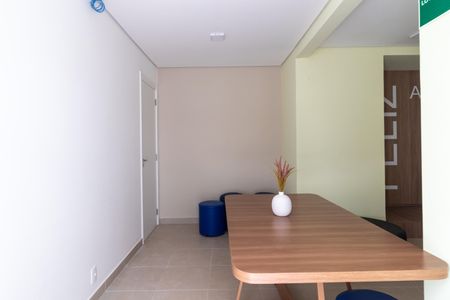 Apartamento à venda com 33m², 2 quartos e sem vaga Apartamento à venda com 33m², 2 quartos e sem vagaÁrea comum - Salão de Festas - Infantil