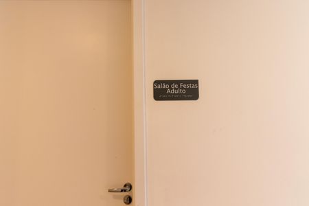 Apartamento à venda com 33m², 2 quartos e sem vaga Apartamento à venda com 33m², 2 quartos e sem vagaÁrea comum - Salão de Festas - Adultos