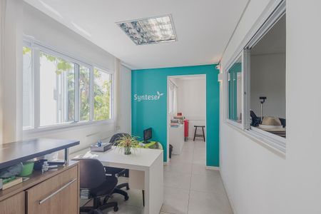 Casa à venda com 117m², 2 quartos e 1 vagaEscritório