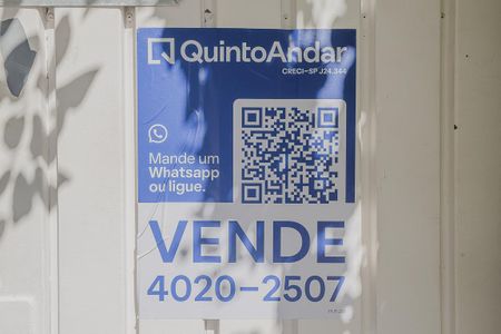 Casa à venda com 117m², 2 quartos e 1 vagaPlaquinha