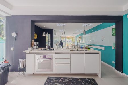 Casa à venda com 117m², 2 quartos e 1 vagaCozinha