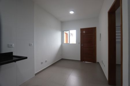 Sala de apartamento para alugar com 2 quartos, 38m² em Vila Antonieta, São Paulo