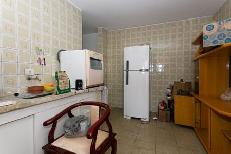 Casa à venda com 150m², 3 quartos e 1 vagaEdícula - Cozinha