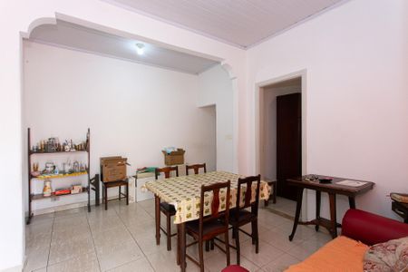 Sala de casa à venda com 3 quartos, 150m² em Vila Carrão, São Paulo