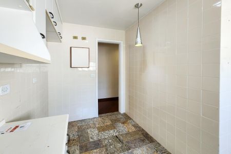 Apartamento à venda com 125m², 3 quartos e 2 vagasCozinha 