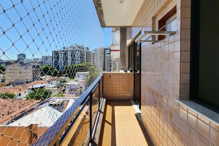 Apartamento à venda com 125m², 3 quartos e 2 vagasVaranda 