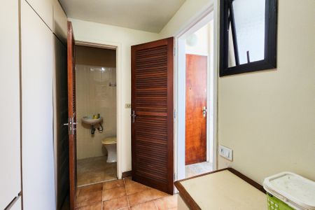 Apartamento à venda com 125m², 3 quartos e 2 vagasQuarto de Serviço 