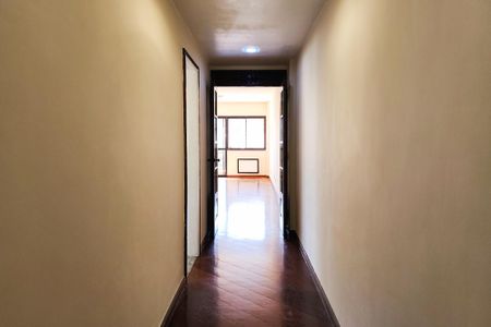 Apartamento à venda com 125m², 3 quartos e 2 vagasCorredor