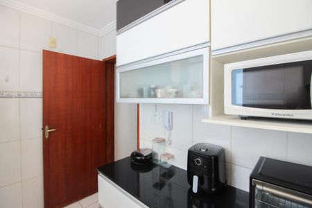Apartamento à venda com 67m², 2 quartos e 1 vagaCozinha