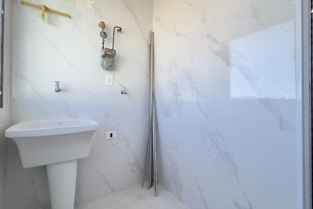 Apartamento à venda com 67m², 2 quartos e 1 vagaCozinha e Área de Serviço