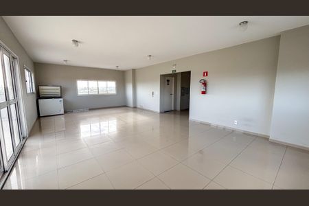 Apartamento para alugar com 57m², 2 quartos e 1 vaga Apartamento para alugar com 57m², 2 quartos e 1 vagaÁrea comum - Salão de festas