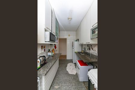 Apartamento à venda com 75m², 2 quartos e 2 vagas Apartamento à venda com 75m², 2 quartos e 2 vagasCozinha