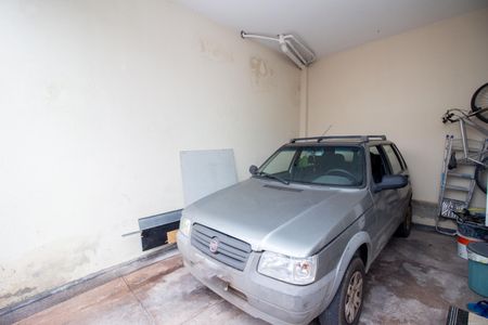 Casa à venda com 248m², 3 quartos e 2 vagasGaragem