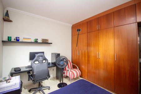 Casa à venda com 248m², 3 quartos e 2 vagasQuarto 1