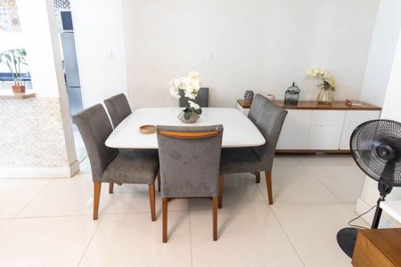 Sala de casa para alugar com 4 quartos, 360m² em Guaratiba, Rio de Janeiro