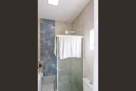 Casa para alugar com 360m², 4 quartos e 1 vaga Casa para alugar com 360m², 4 quartos e 1 vagaBanheiro do Quarto 1