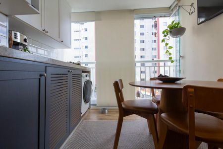 Apartamento à venda com 50m², 2 quartos e 1 vaga Apartamento à venda com 50m², 2 quartos e 1 vagaÁrea de Serviço