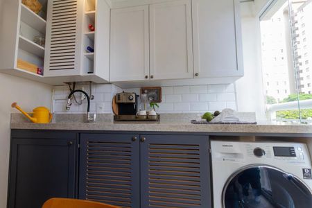 Apartamento à venda com 50m², 2 quartos e 1 vaga Apartamento à venda com 50m², 2 quartos e 1 vagaÁrea de Serviço