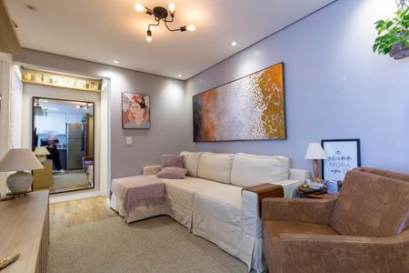 Apartamento à venda com 50m², 2 quartos e 1 vaga Apartamento à venda com 50m², 2 quartos e 1 vagaSala