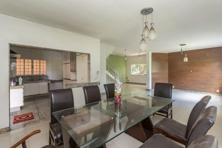 Sala de casa à venda com 3 quartos, 1040m² em Bandeirantes (pampulha), Belo Horizonte