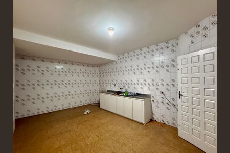 Casa para alugar com 200m², 3 quartos e 2 vagasCozinha 